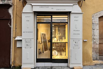 Commerce &agrave; vendre &agrave; HYÈRES   - 13 m&sup2; 