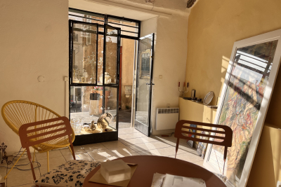 Commerce &agrave; vendre &agrave; HYÈRES   - 11 m&sup2; 