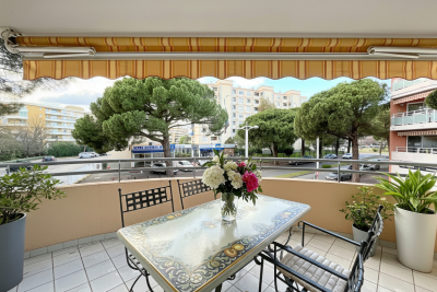 Appartement &agrave; vendre &agrave; FRÉJUS  - 2 pi&egrave;ces - 40 m&sup2; 