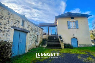 Maison &agrave; vendre grange terrain restaurer 