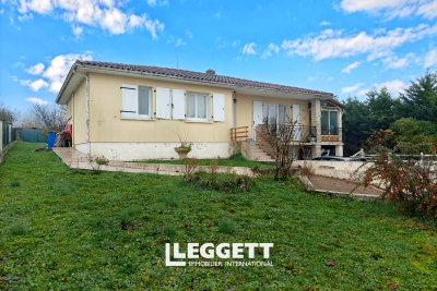 Maison &agrave; vendre &agrave; VILLEBOIS LAVALETTE  - 5 pi&egrave;ces - 90 m&sup2; 