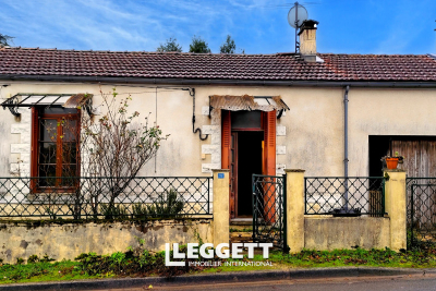 Maison &agrave; vendre &agrave; CHAMPAGNE MOUTON  - 5 pi&egrave;ces - 61 m&sup2; 