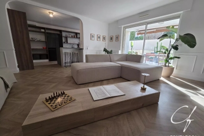 Apartment for sale in ST-RAPHAËL  - 4 rooms - 101 m&sup2; 