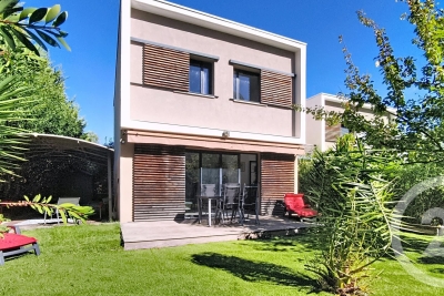 House for sale in ANTIBES  - 4 rooms - 93 m&sup2; 