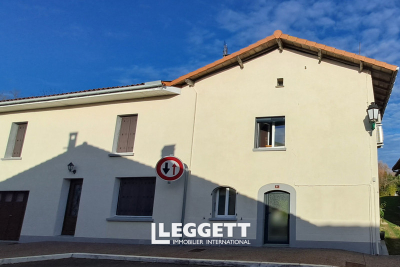 Maison &agrave; vendre &agrave; TERRES-DE-HAUTE-CHARENTE  - 5 pi&egrave;ces - 95 m&sup2; 