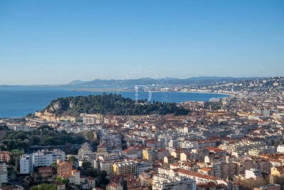 Appartement &agrave; vendre &agrave; NICE Roquebilliere - 2 pi&egrave;ces - 69 m&sup2; 