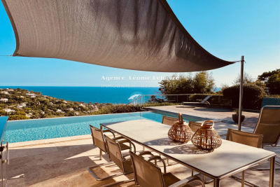 Maison &agrave; vendre &agrave; LES ISSAMBRES  - 6 pi&egrave;ces - 240 m&sup2; 