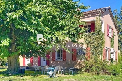 Maison &agrave; vendre &agrave; ST-RÉMY-DE-PROVENCE Ensuès-la-Redonne - 8 pi&egrave;ces - 192 m&sup2; 