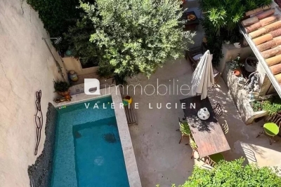 Maison &agrave; vendre &agrave; ST-RÉMY-DE-PROVENCE Ensuès-la-Redonne - 5 pi&egrave;ces - 150 m&sup2; 