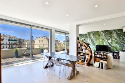 Apartment for sale in NICE Cimiez - 3 rooms - 124 m&sup2; 