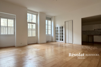 Appartement &agrave; vendre &agrave; BORDEAUX  - 4 pi&egrave;ces - 109 m&sup2; 