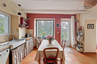 Maison &agrave; vendre &agrave; VELLERON  - 9 pi&egrave;ces - 160 m&sup2; 