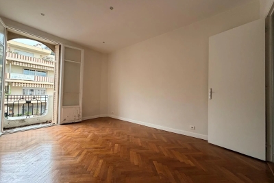 Apartment for sale in NICE  - 3 rooms - 57 m&sup2; 
