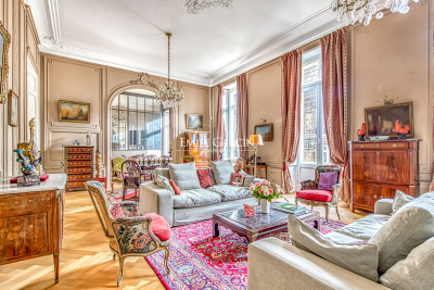 Appartement &agrave; vendre &agrave; BORDEAUX  - 5 pi&egrave;ces - 218 m&sup2; 