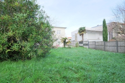 terrain &agrave; vendre &agrave; ROYAN   - 268 m&sup2; 