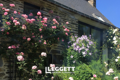 Maison &agrave; vendre &agrave; CARENTOIR  - 6 pi&egrave;ces - 183 m&sup2; 