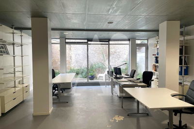 Commerce &agrave; louer &agrave; BORDEAUX Arlac  - 80 m&sup2; 