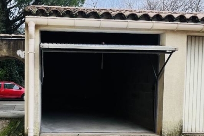 Parking/Garage &agrave; vendre &agrave; UZÈS   - 15 m&sup2; 