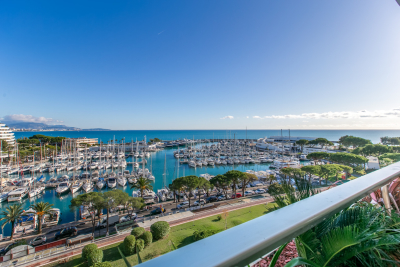 Appartement &agrave; vendre &agrave; VILLENEUVE-LOUBET  - 3 pi&egrave;ces - 90 m&sup2; 