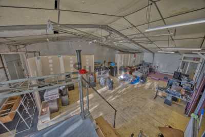 Commerce &agrave; vendre &agrave; Ales  - 4 pi&egrave;ces 300 m&sup2; 