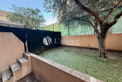 Appartement &agrave; vendre &agrave; NICE Port - 1 pi&egrave;ces - 23 m&sup2; 