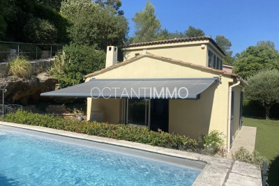 Maison &agrave; louer &agrave; VALBONNE  - 4 pi&egrave;ces - 132 m&sup2; 
