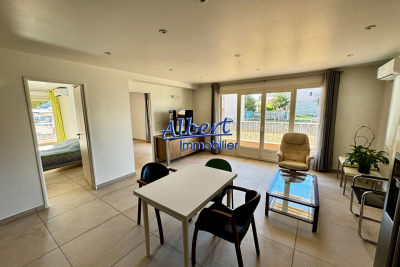 Appartement &agrave; vendre &agrave; SANARY-SUR-MER  - 4 pi&egrave;ces - 77 m&sup2; 