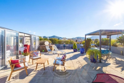 Appartement &agrave; vendre &agrave; MARSEILLE 9EME  - 4 pi&egrave;ces - 128 m&sup2; 