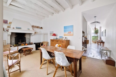 Maison &agrave; vendre &agrave; BIARRITZ Saint-Leon-Maignon - 6 pi&egrave;ces - 145 m&sup2; 