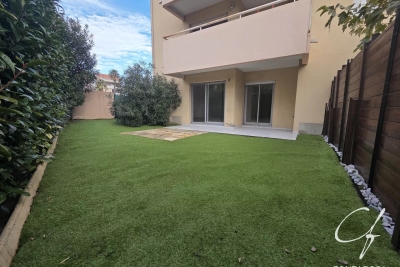 Appartement &agrave; vendre &agrave; FRÉJUS  - 3 pi&egrave;ces - 54 m&sup2; 