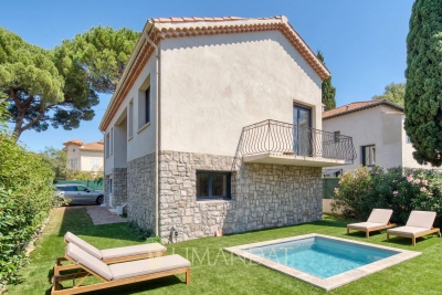 Maison &agrave; vendre &agrave; CANNES  - 7 pi&egrave;ces - 130 m&sup2; 
