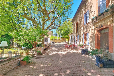 Maison &agrave; vendre &agrave; CARPENTRAS  - 10 pi&egrave;ces - 353 m&sup2; 