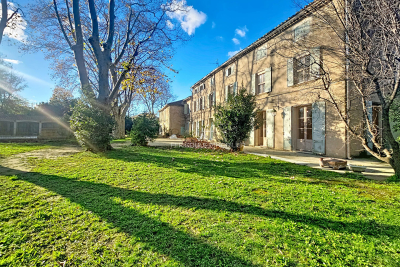 Maison &agrave; vendre &agrave; MONTFAVET  - 12 pi&egrave;ces - 363 m&sup2; 