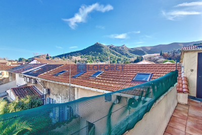 Appartement &agrave; vendre &agrave; MARSEILLE 11EME Vaufreges-Leon Lachamp - 5 pi&egrave;ces - 139 m&sup2; 