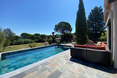 Maison &agrave; vendre plain pied et jardin vendres 