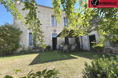 Maison &agrave; vendre &agrave; GEMOZAC  - 6 pi&egrave;ces - 214 m&sup2; 
