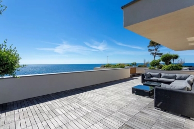 Maison &agrave; vendre &agrave; ST-AYGULF  - 6 pi&egrave;ces - 280 m&sup2; 