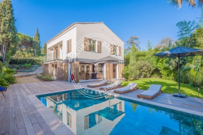 House for sale croix 