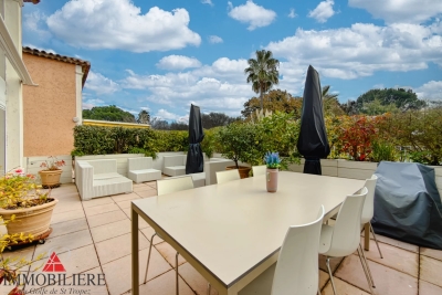 Appartement &agrave; vendre &agrave; COGOLIN  - 4 pi&egrave;ces - 94 m&sup2; 