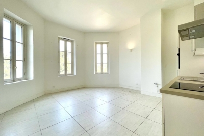 Appartement &agrave; louer &agrave; LA CROIX-VALMER   - 41 m&sup2; 