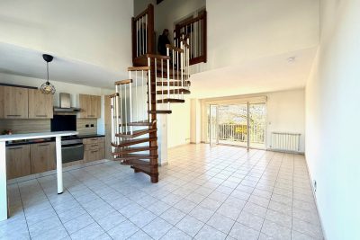 Appartement &agrave; vendre &agrave; ST-JEAN-DE-VEDAS  - 3 pi&egrave;ces - 77 m&sup2; 