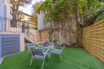 Appartement &agrave; vendre &agrave; AIX-EN-PROVENCE  - 4 pi&egrave;ces - 175 m&sup2; 