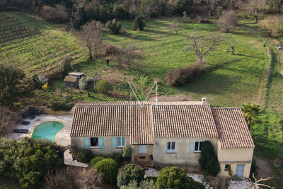 Maison &agrave; vendre &agrave; LE PLAN-DE-LA-TOUR  - 6 pi&egrave;ces - 140 m&sup2; 