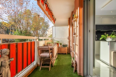 Apartment for sale port nice nice 