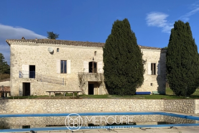 Maison &agrave; vendre maison avec terrain chevaux 