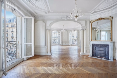Appartement &agrave; louer &agrave; PARIS 16EME  - 6 pi&egrave;ces - 196 m&sup2; 