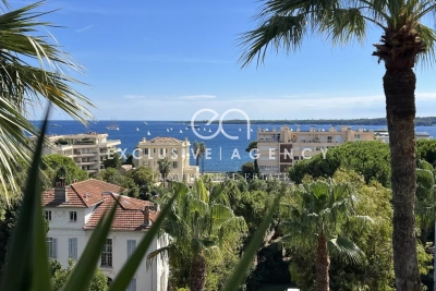 Apartment for sale in CANNES  - 3 rooms - 63 m&sup2; 
