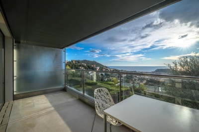 Appartement &agrave; vendre terrasse rez jardin villefranche mer villefranche sur mer 