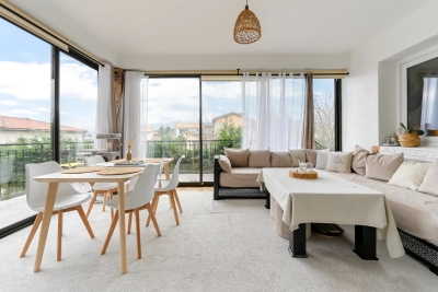 Maison &agrave; vendre &agrave; STE-CONSORCE Stalingrad - 6 pi&egrave;ces - 270 m&sup2; 