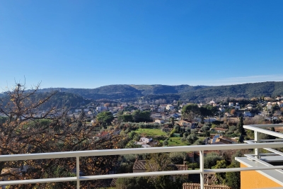 Appartement &agrave; vendre vue panoramique cagnes sur mer 
